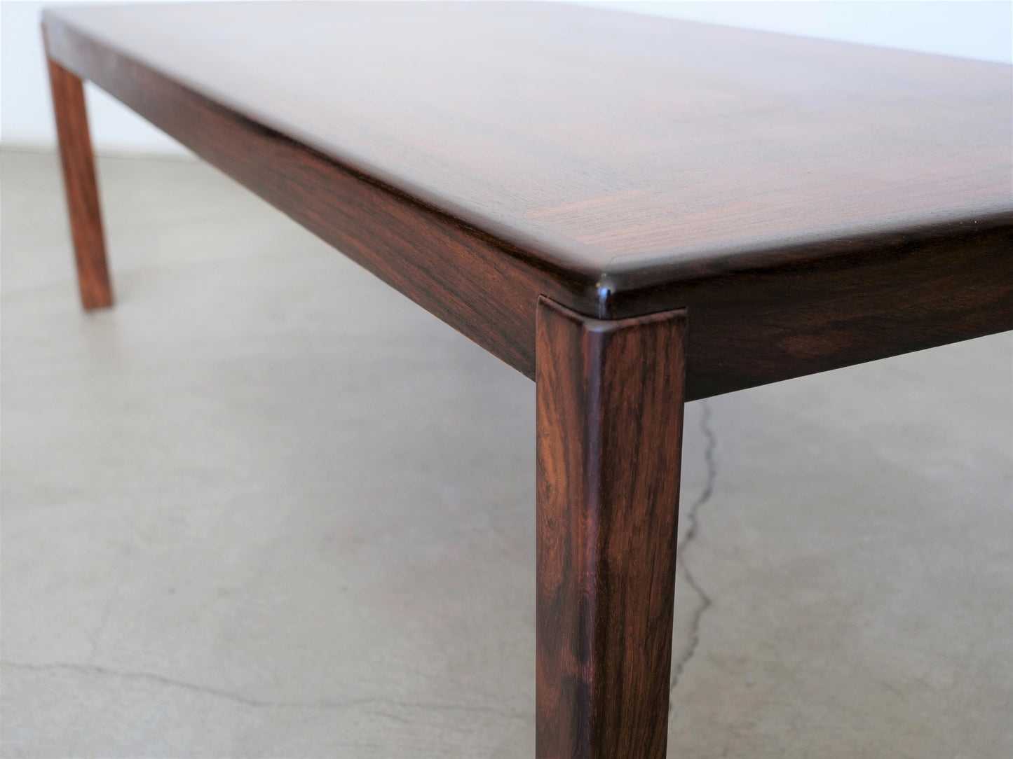 1960s Mid-Century / Danish Modern Rosewood Rectangular Coffee Table