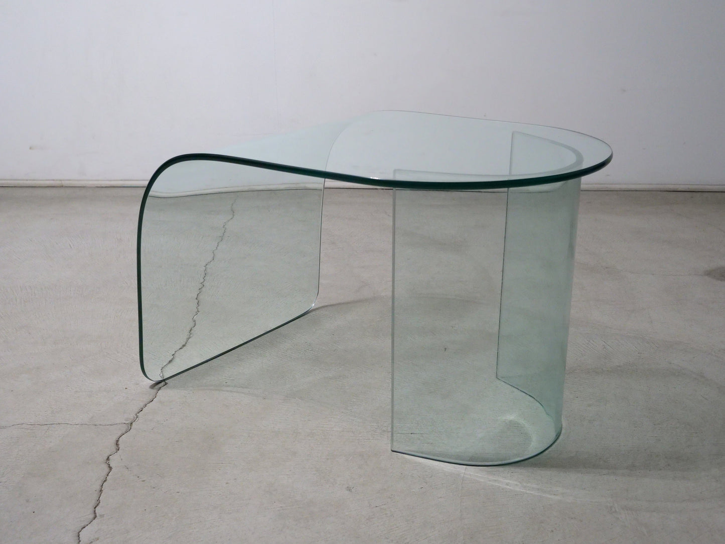 Modern Curved Glass Waterfall Coffee Table