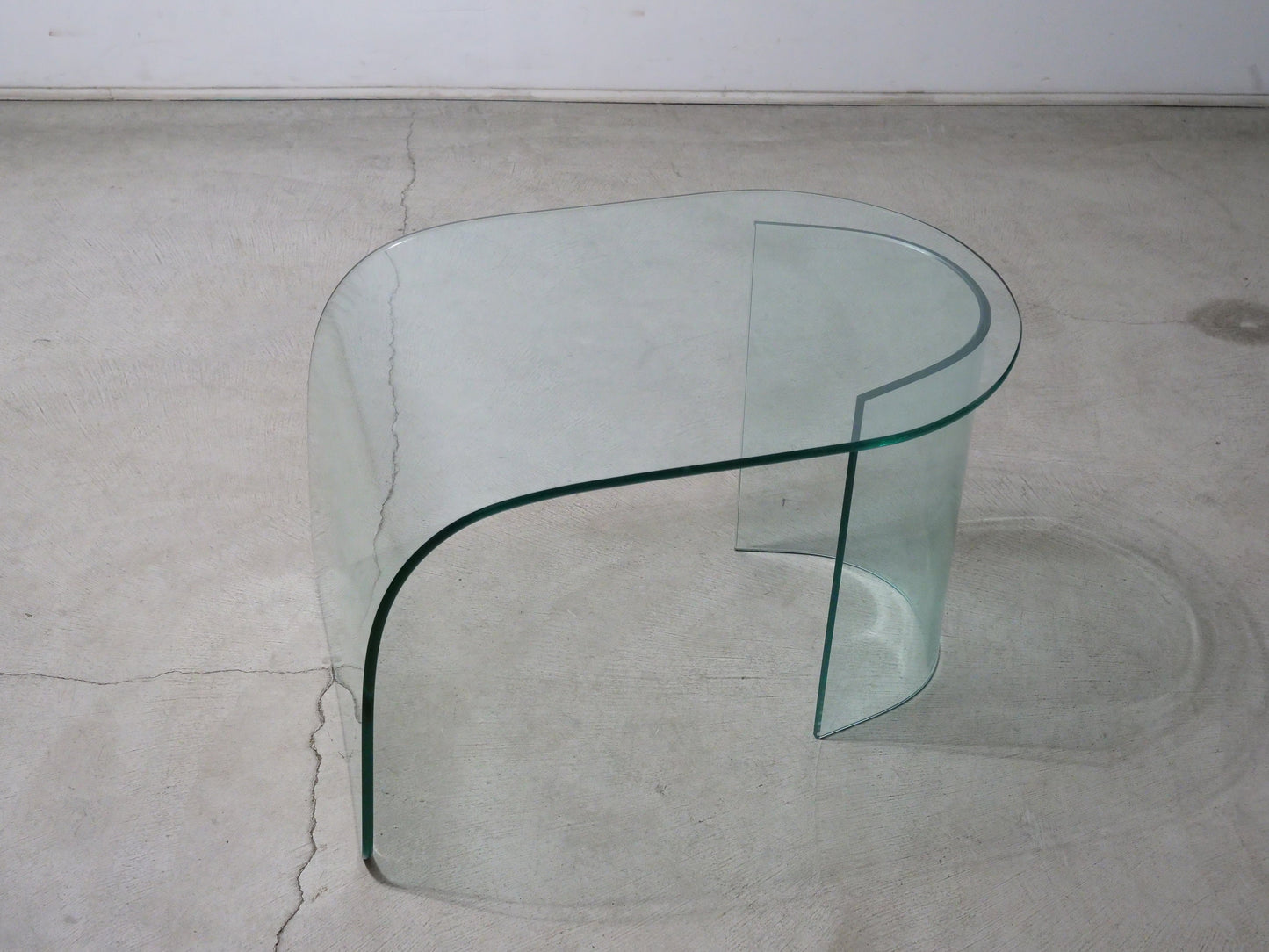 Modern Curved Glass Waterfall Coffee Table