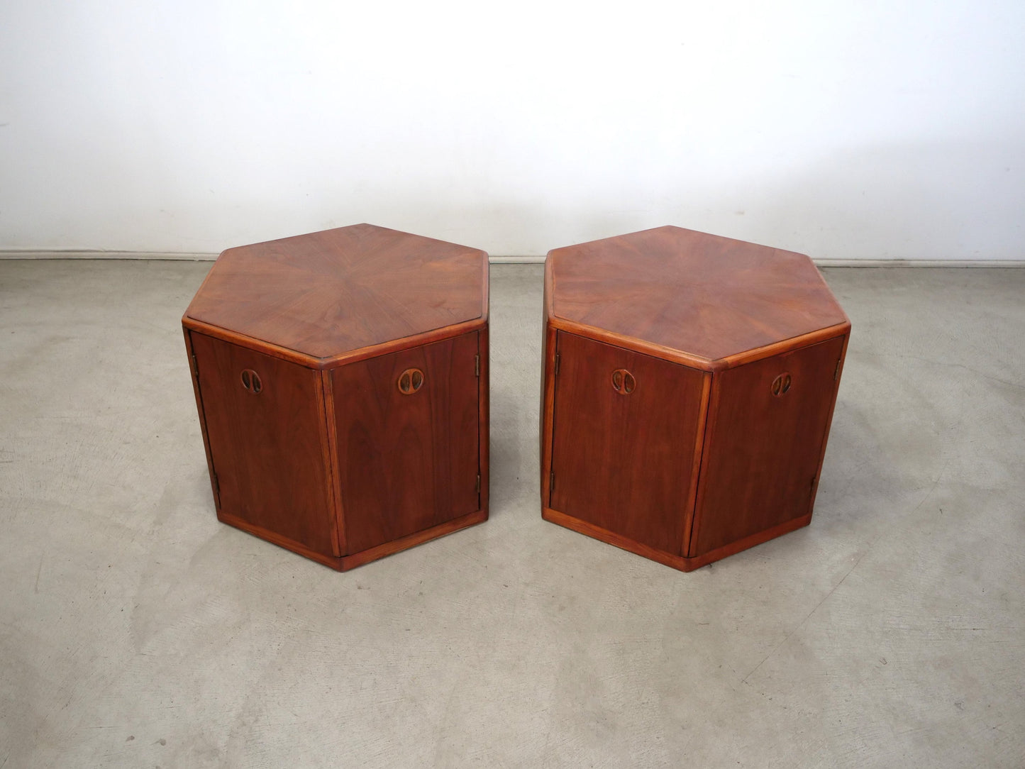 Mid-Century Modern Pair of Lane End Tables