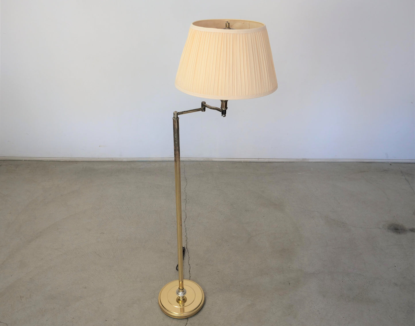 1960's Mid-Century Modern Brass Plated Swing Arm Floor Lamp