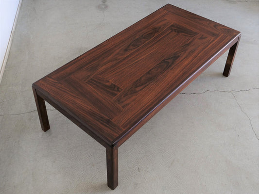 1960s Mid-Century / Danish Modern Rosewood Rectangular Coffee Table