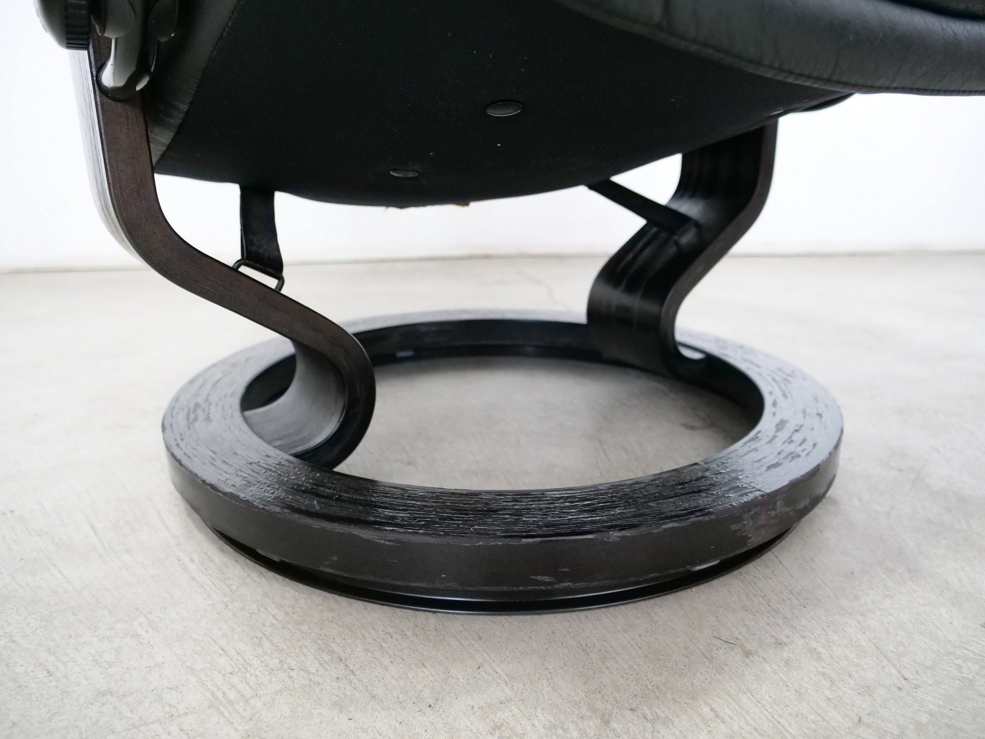 Vintage Ekornes Stressless Lounge Chair and Ottoman