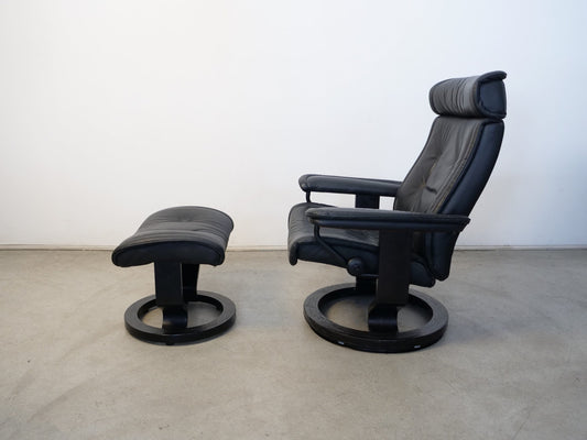 Vintage Ekornes Stressless Lounge Chair and Ottoman